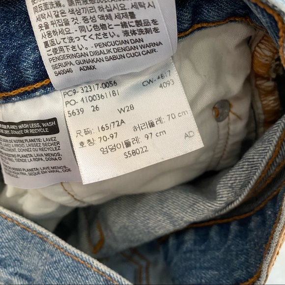 Levi’s 501 Button Fly Shorts Sz 28 - Picture 4 of 12